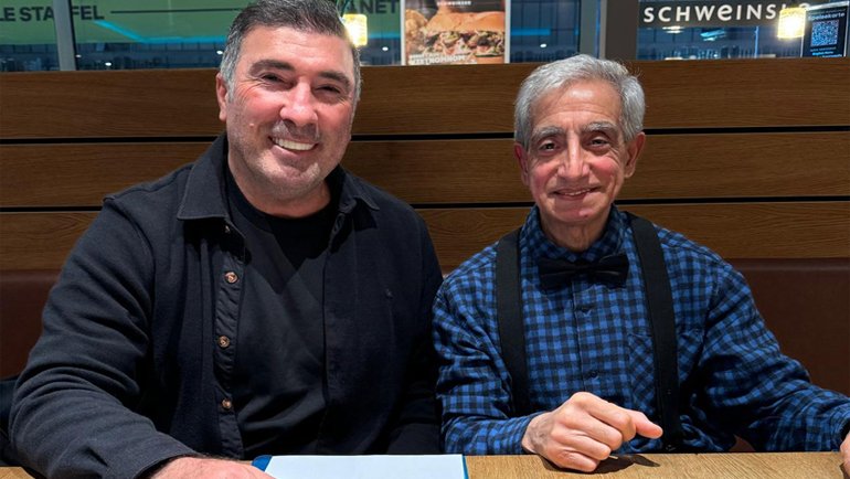 Kardeşler Hamburg’da Buluştu!..!..